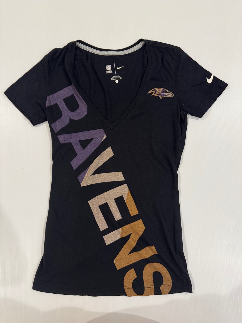 Nike NFL Baltimore Ravens V-Neck Tee Women’s Small